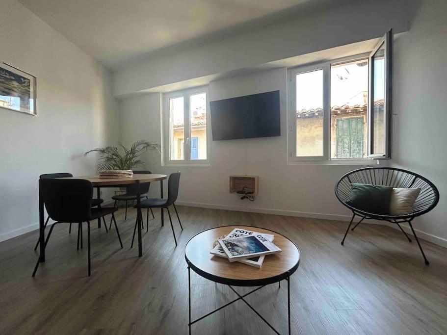 Duplex Au Coeur Du Village De Cassis Buitenkant foto
